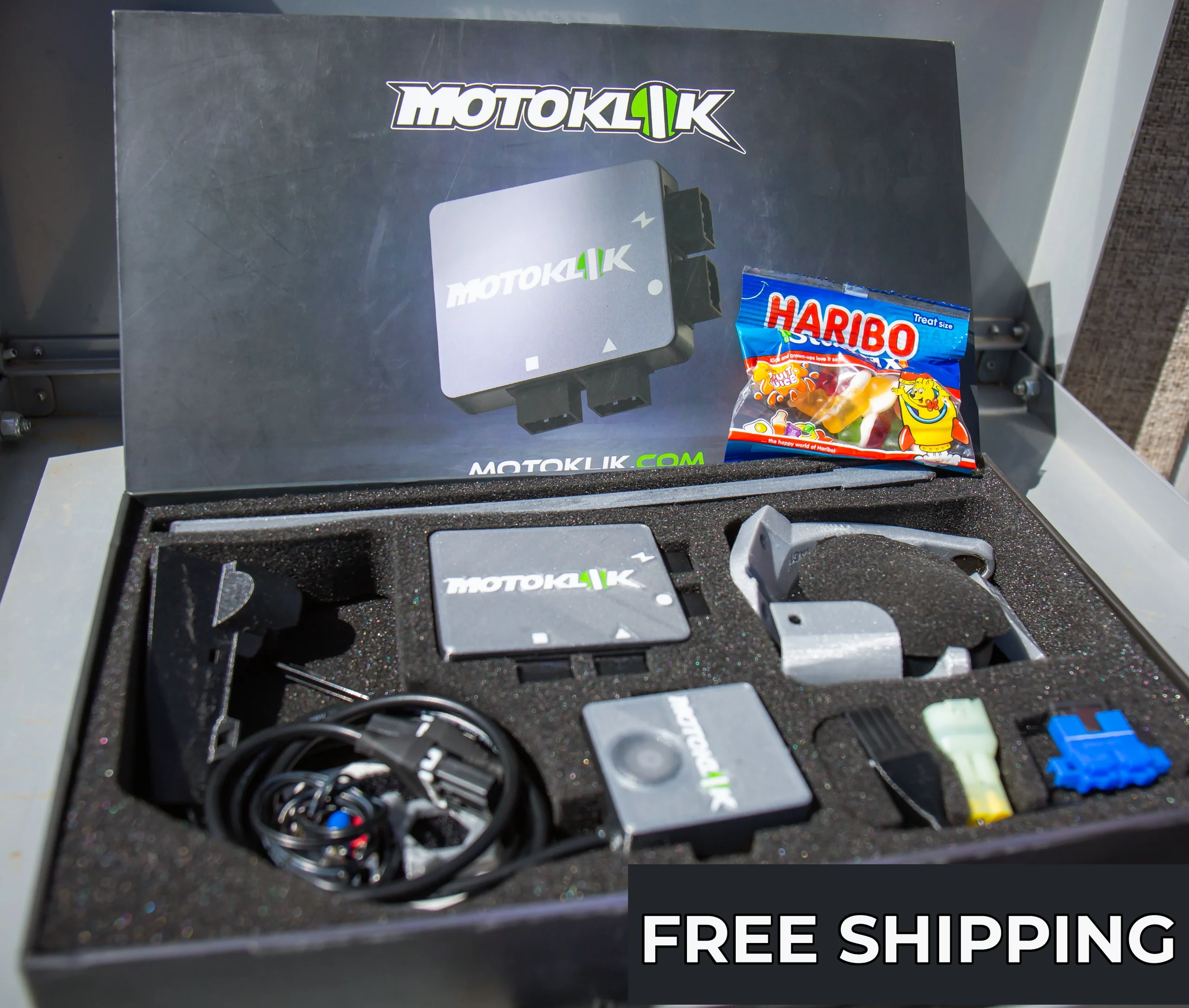 Motoklik Motocross Data Logger in packaging with top cover